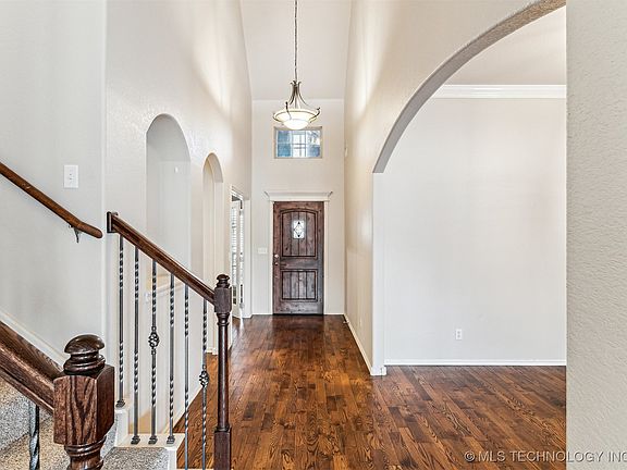 4th image of 7016 E 125th Pl S