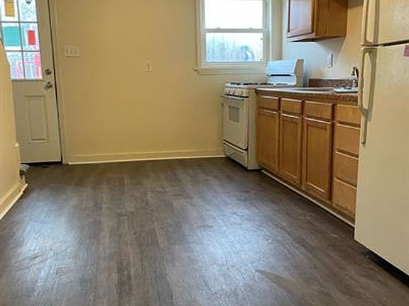 2nd image of 634 Reed St #F