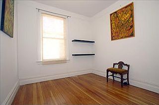 5th image of 143 Pfeiffer St