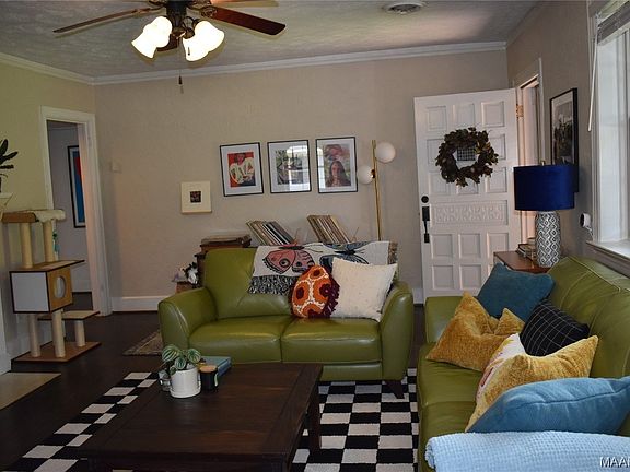 4th image of 2773 Ashley Ave