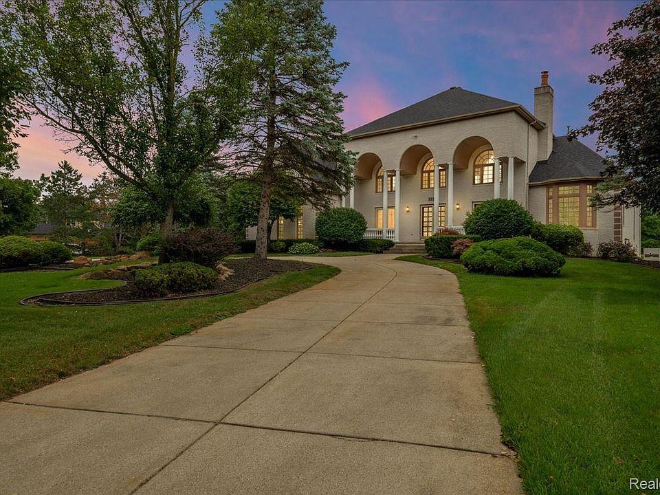 1st image of 3965 Loch Bend Dr