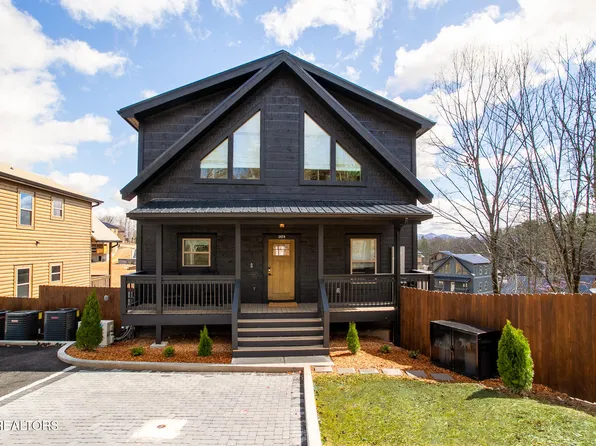 2828 Sequoia Rd, Pigeon Forge, TN 37863