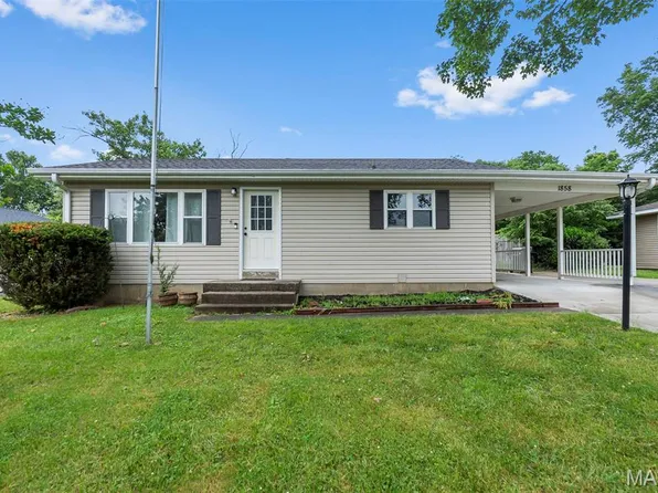 1858 New Madrid St, Cape Girardeau, MO 63701