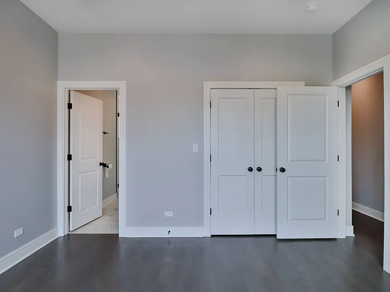 4827 S Saint Lawrence Ave #3 — Photo 12