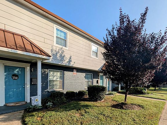 2nd image of 12 Johnson St #12