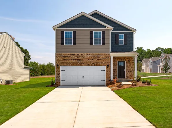 580 Dazzle Loop, Newton, NC 28658