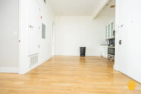 Rented by Reubel Group LLC | media 3