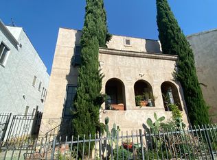 122 S Lake St, Los Angeles, CA 90057