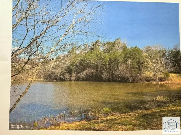 230 Kilby Rd, Martinsville, VA 24112