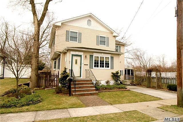 1st image of 2800 Stewart Ave
