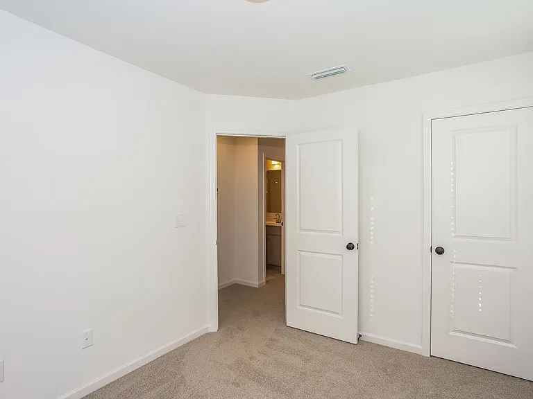 11828 Avocet St — Photo 10