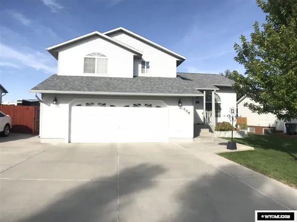 206 Wild Rose Ln, Rock Springs, WY 82901