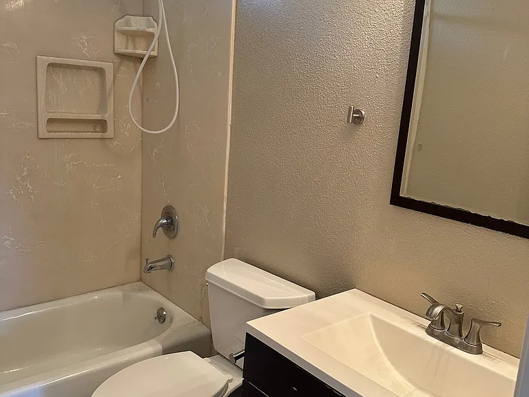 3028 Luedke Pl — Photo 18