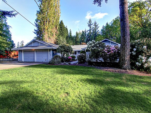 2nd image of 14926 NE 202nd St