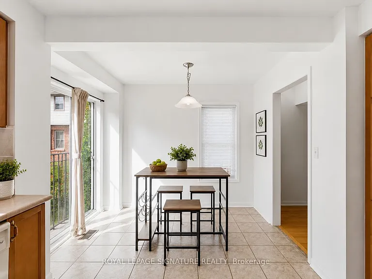 3030 Breakwater Ct #31 — Photo 12