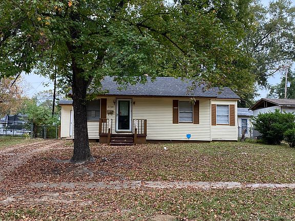 2nd image of 2756 Mimosa Ave