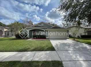 1424 Bent Bow Ct, Lutz, FL 33549