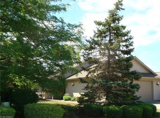 33100 Glenwood Ct, North Ridgeville, OH 44039