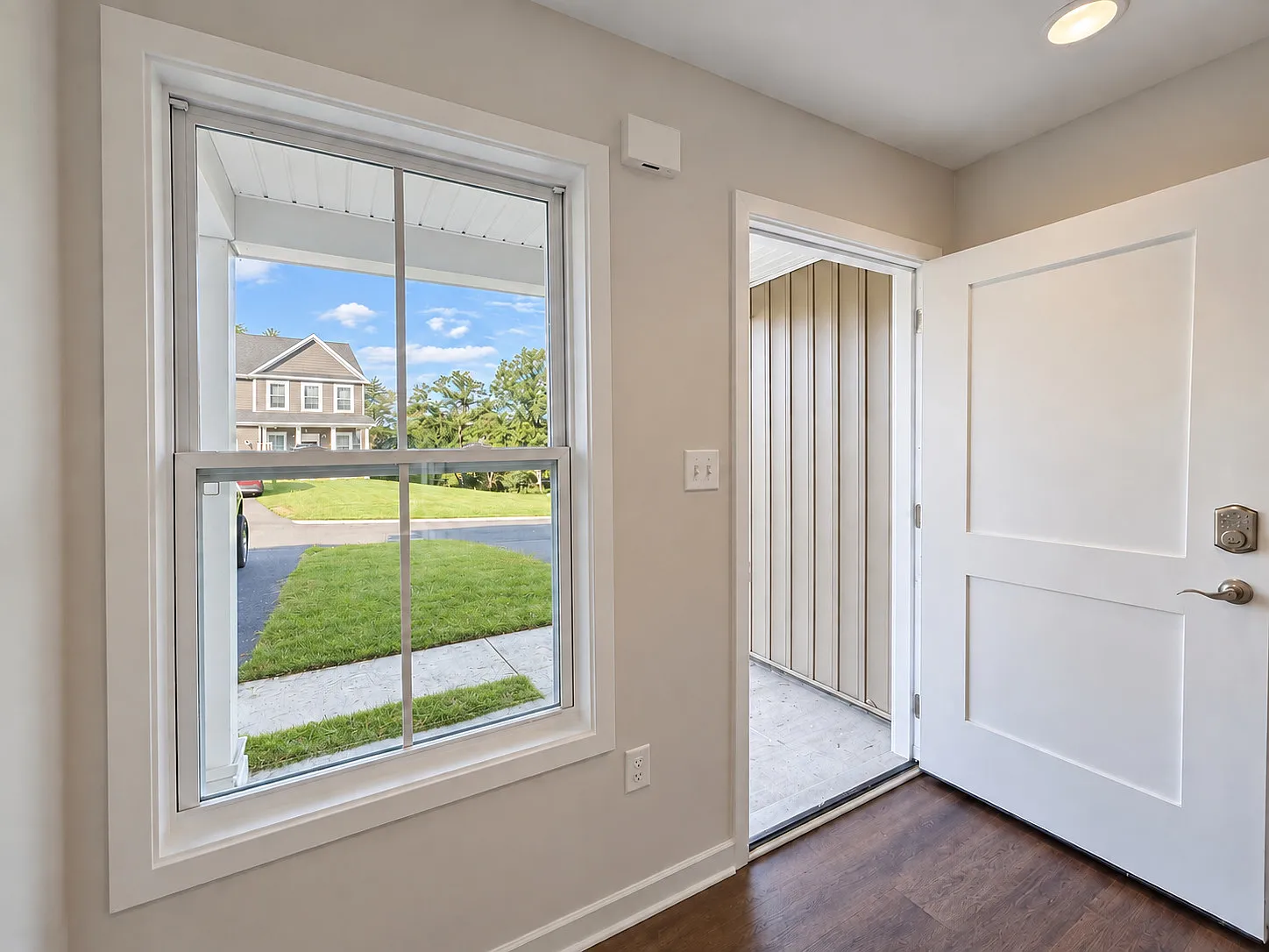 3 bed, 2.5 bath, 1544 sqft, $1,850 — Photo 3