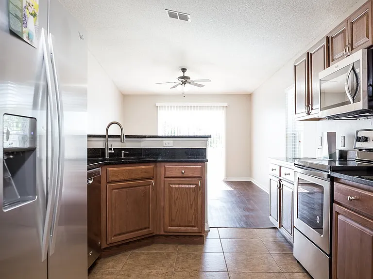 5470 Silver Thistle Ln — Photo 6