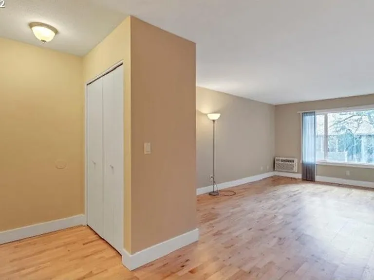 6626 SW Terri Ct #8 — Photo 3