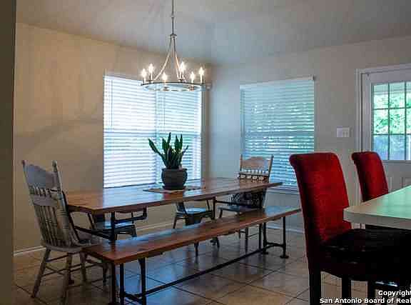 4th image of 7218 Bull Creek Dr