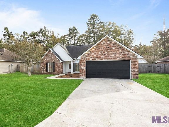 2nd image of 10016 Petersburg Dr