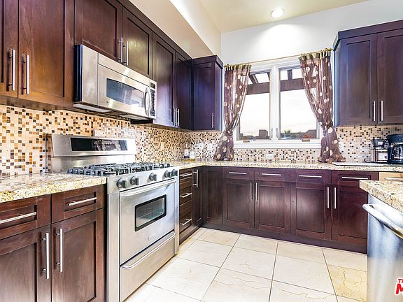 5th image of 5057 Maplewood Ave Ph 5