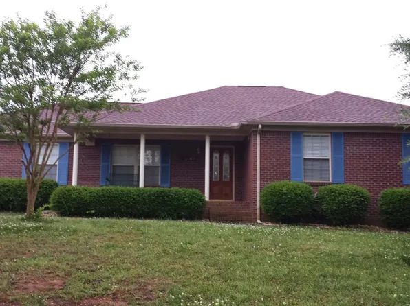 106 Perdido Dr, Hazel Green, AL 35750