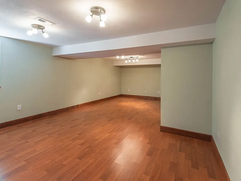 4060 Florence Dr — Photo 26