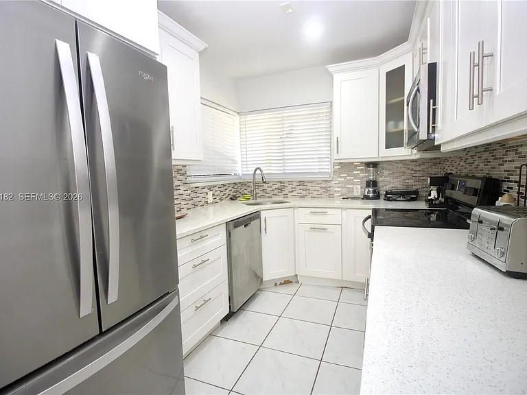 14431 NW 15th Dr — Photo 11