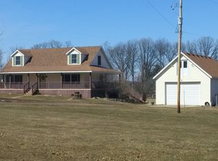 5800 Folks Rd, Horton, MI 49246