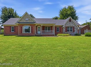 1103 Foxfire Rd, Bardstown, KY 40004