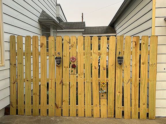 3rd image of 108 Palmer St