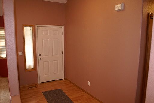 3rd image of 762 SE Century Blvd
