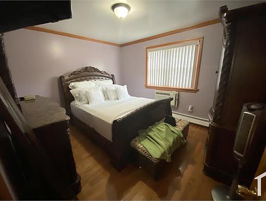 3rd image of 375 Huntington Ave Floor 1