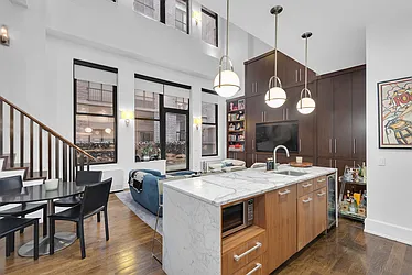 260 Park Avenue South, #2E