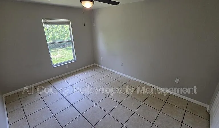 1210 Fairway Dr — Photo 9