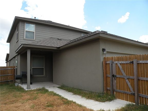 4th image of 1029 Britt Ln