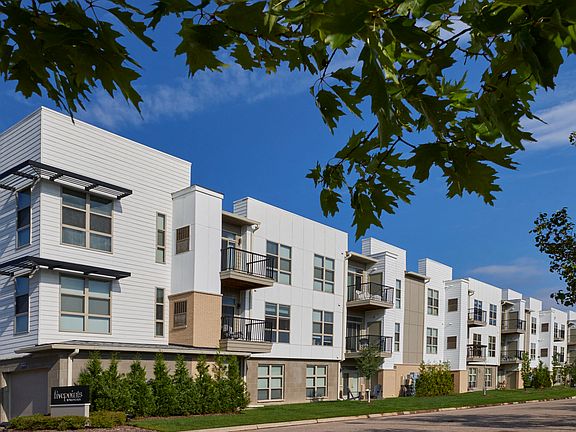 2nd image of 3300 Five Points Dr #3160-303