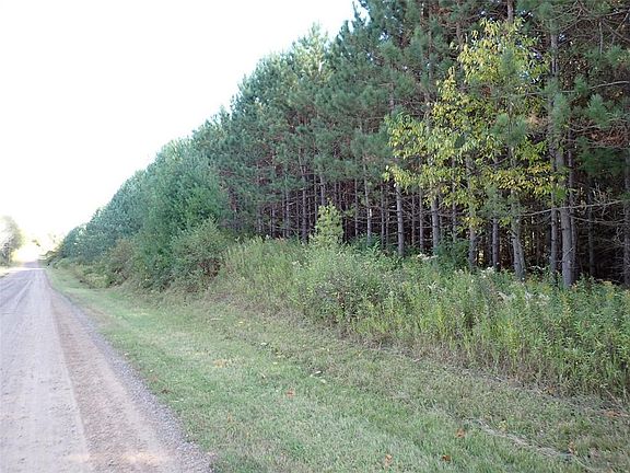 2nd image of 70.54 acres 26 1/2 St