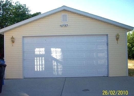 2 CAR GARAGE AND XTRA DEEP