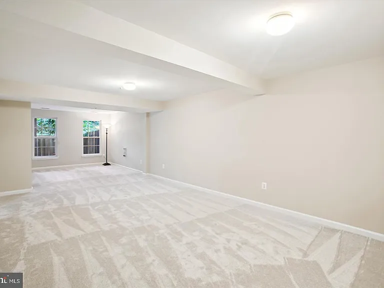 5528 Aeriel Pl — Photo 34