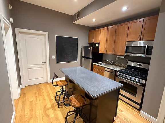 2nd image of 1304 Fairmont St NW APT 3