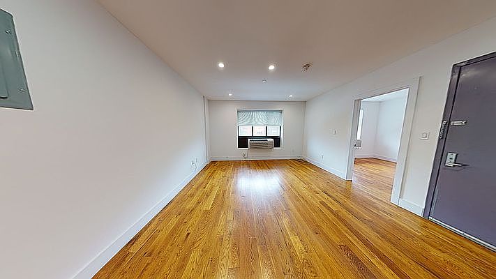 1st image of 224 Vernon Ave #2F