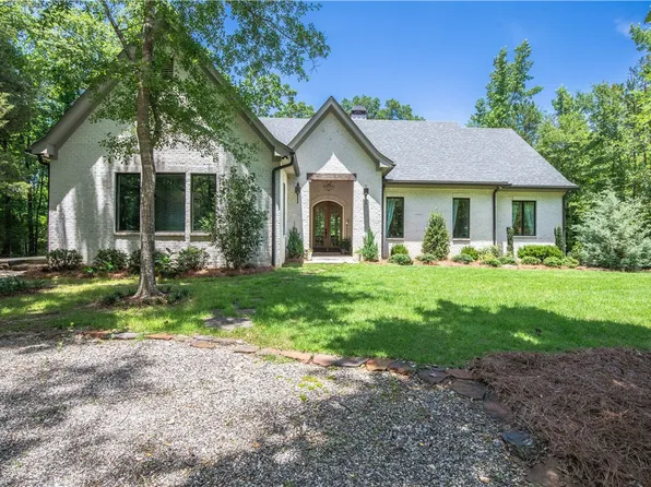 323 Lee Road 88, Waverly, AL 36879