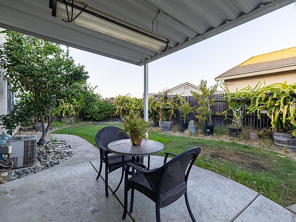 4th image of 9233 Surlingham Ct
