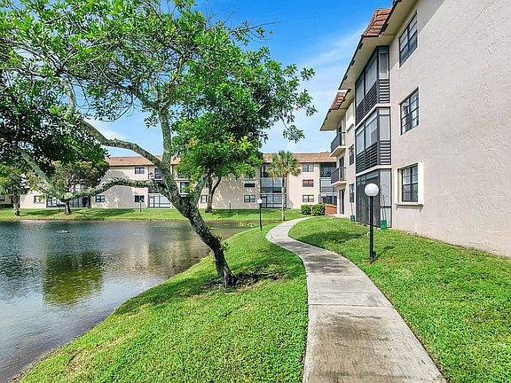 3rd image of 4975 E Sabal Palm Blvd APT 104