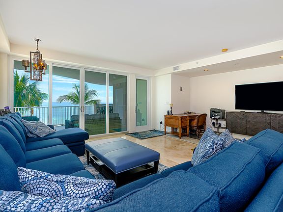 4th image of 901 W Ocean Dr #2A