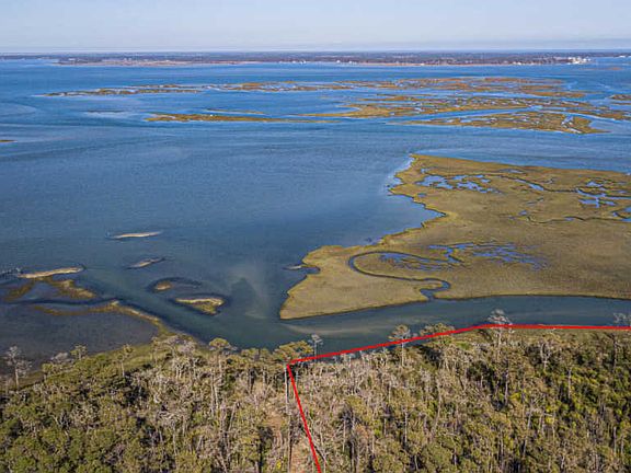 3rd image of 120 Davis Bay Dr